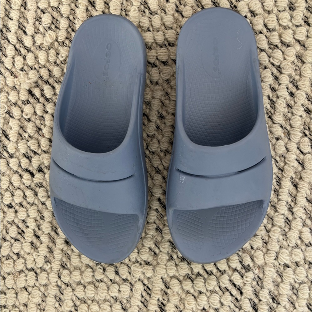 OOFOS Women's Athletic Shoes in Blue
